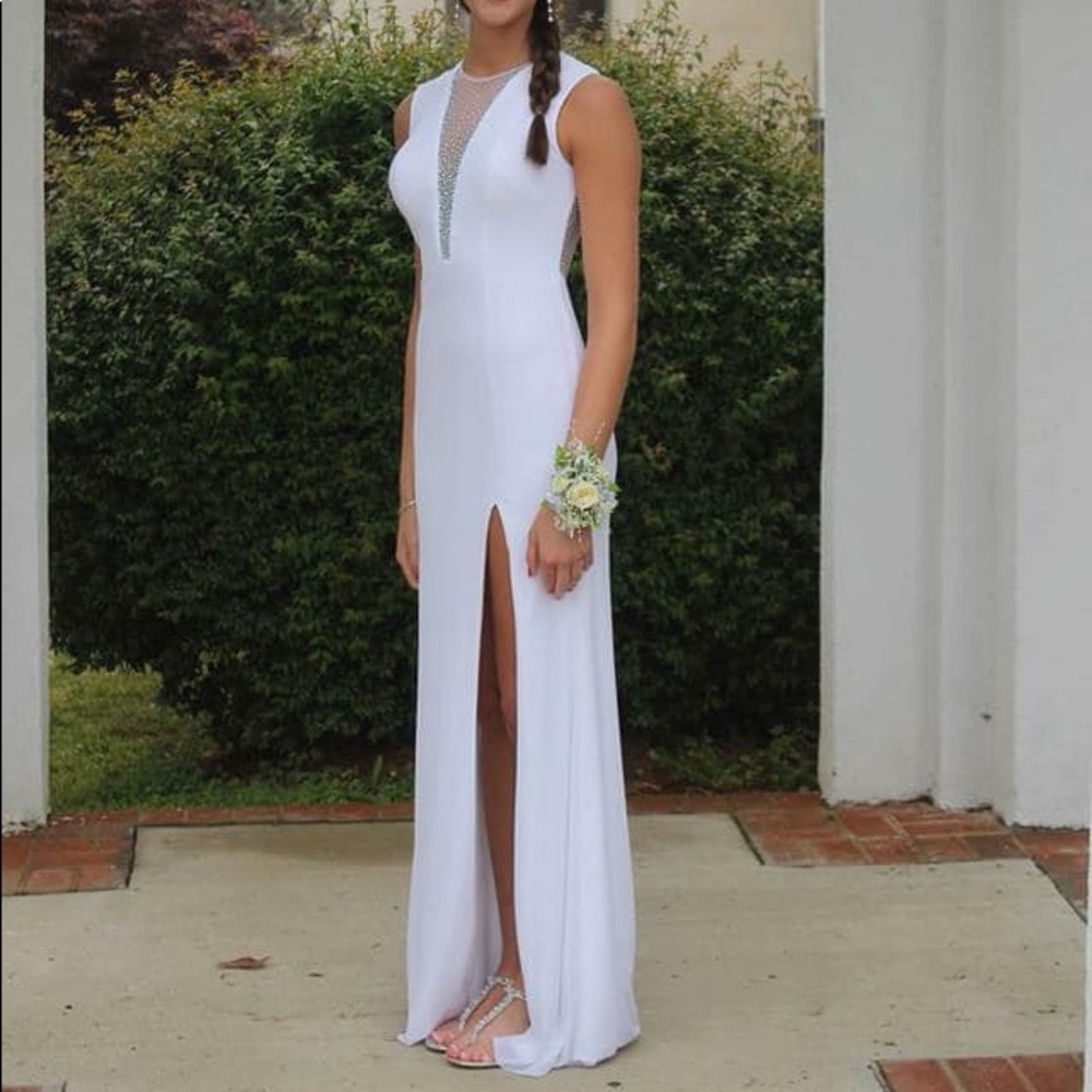 White dress perfect for formal or prom.